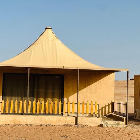 Rum Four Mountain Luxury Camp Wadi Rum Eksteriør bilde