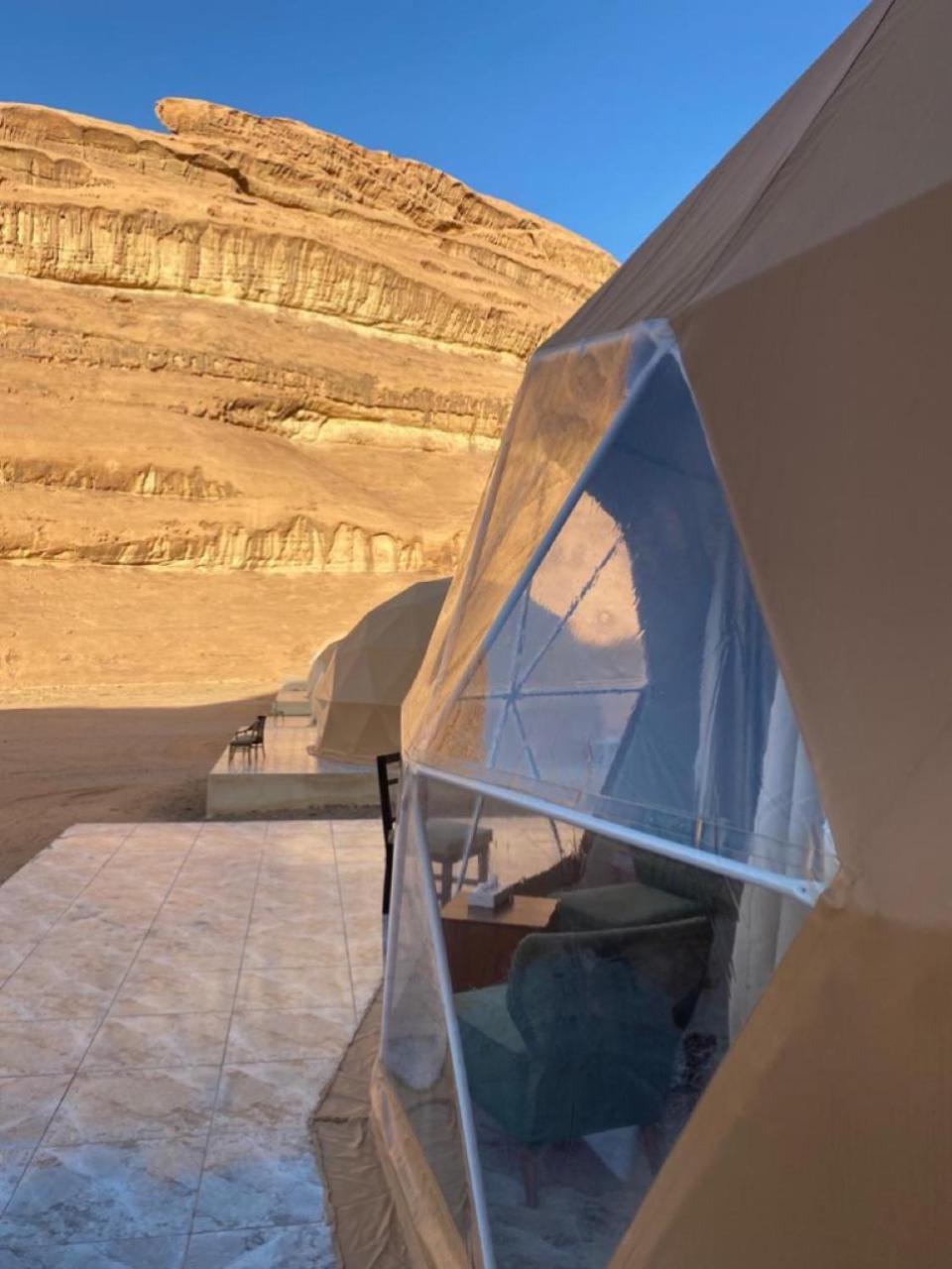 Rum Four Mountain Luxury Camp Wadi Rum Eksteriør bilde